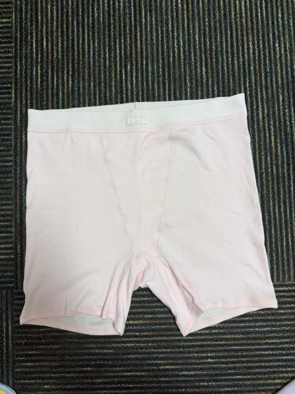 SKIMS Cotton Rib Boxer Shorts Pink Size XL